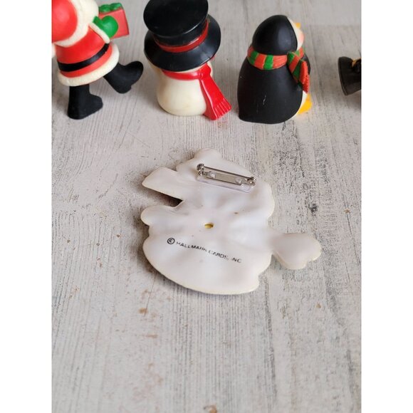Vintage Hallmark penguin Santa figure Xmas red cardinal bird set - Picture 7 of 8